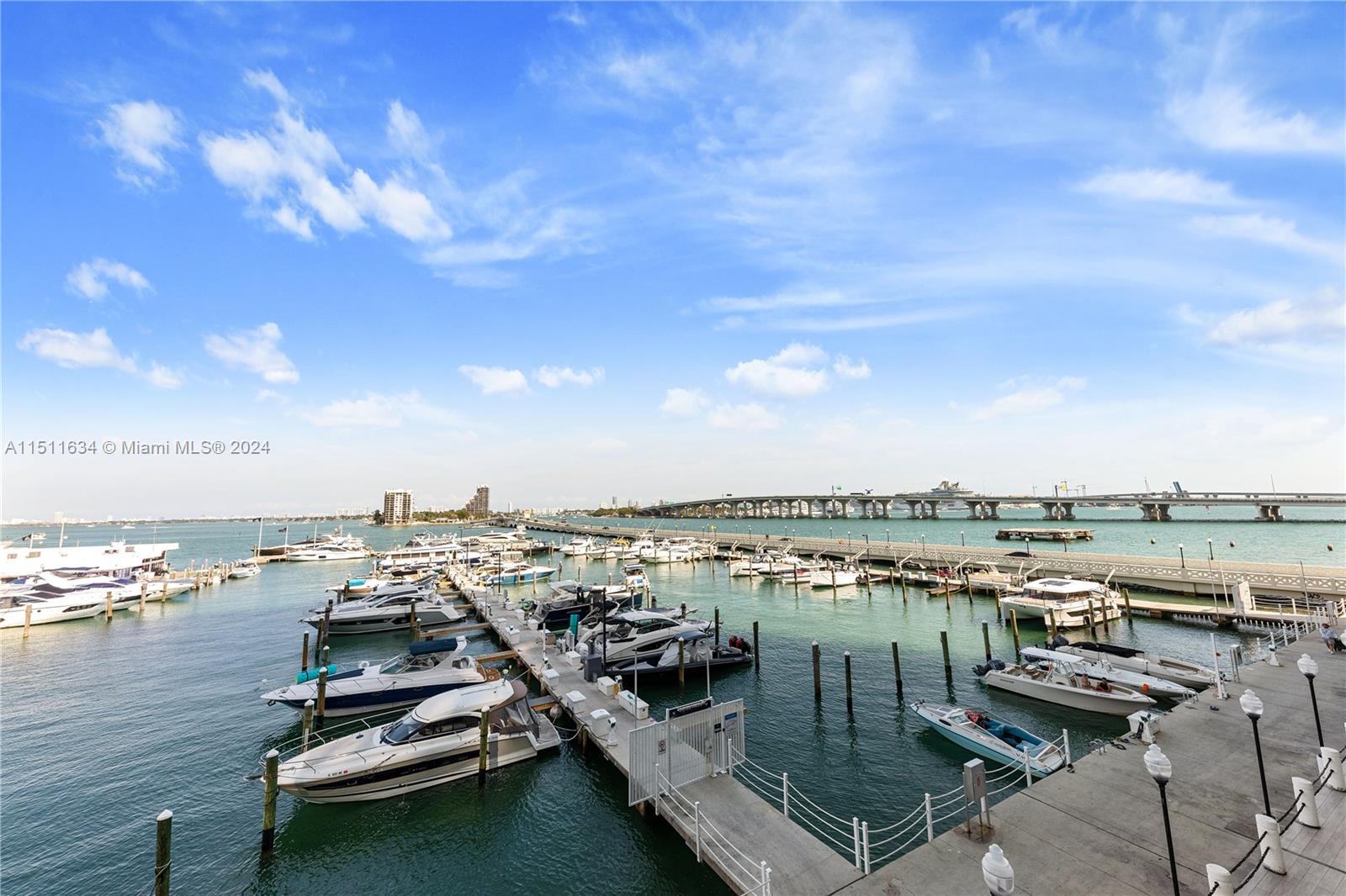 555 NE 15th St Unit: 417