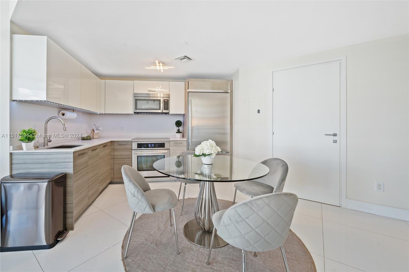 1300 N Brickell Bay Dr # 3607