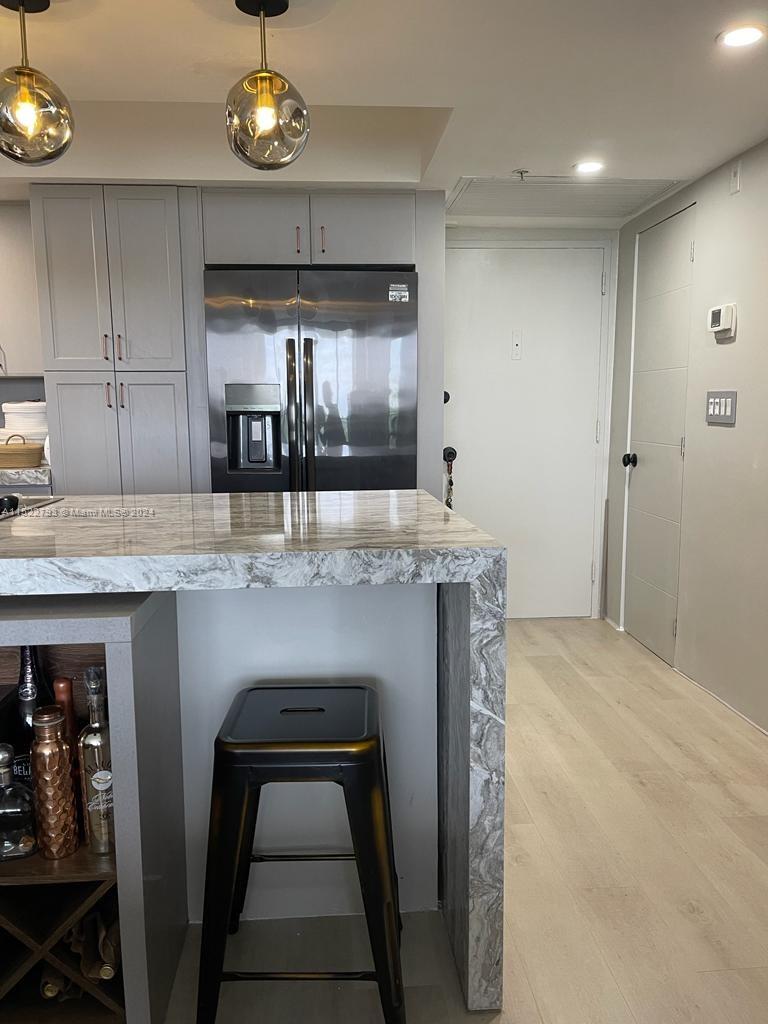 5600 Collins Ave Unit: 6L