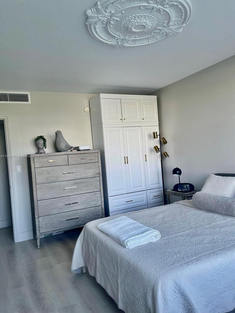 5600 Collins Ave Unit: 6L