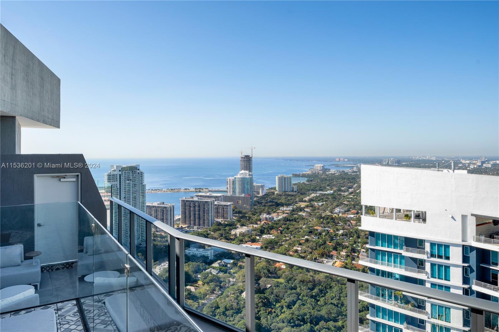1300 S Miami Ave Unit: UPH4