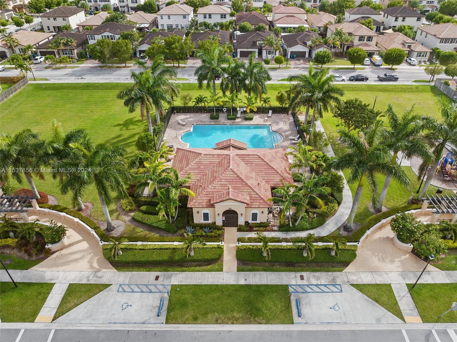 25340 SW 120th Ave