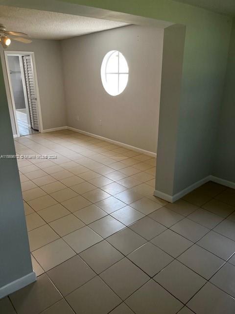 3609 SW 17th St # 3609