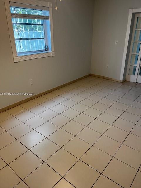 3609 SW 17th St # 3609