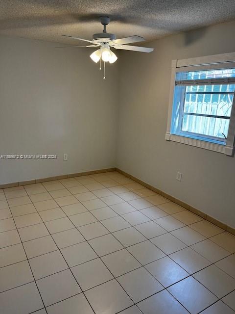 3609 SW 17th St # 3609