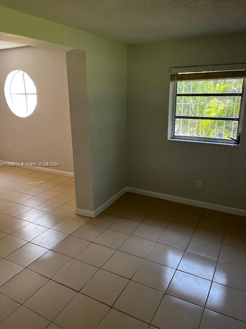 3609 SW 17th St # 3609