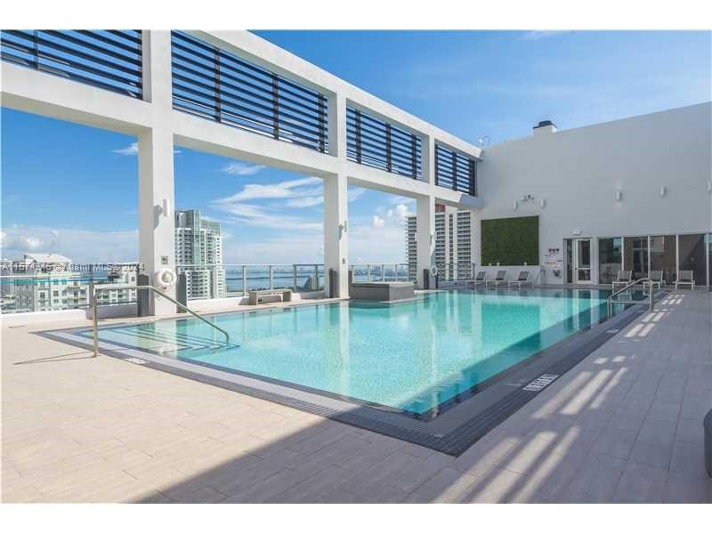 151 SE 1st St # 911