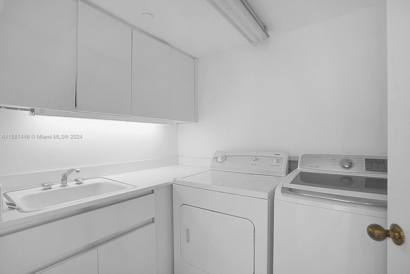 4000 Island Blvd # 2301