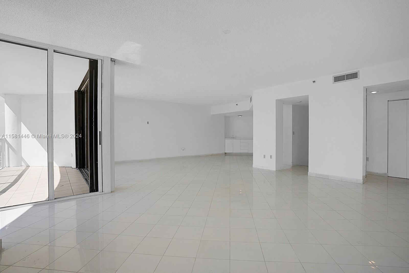 4000 Island Blvd # 2301