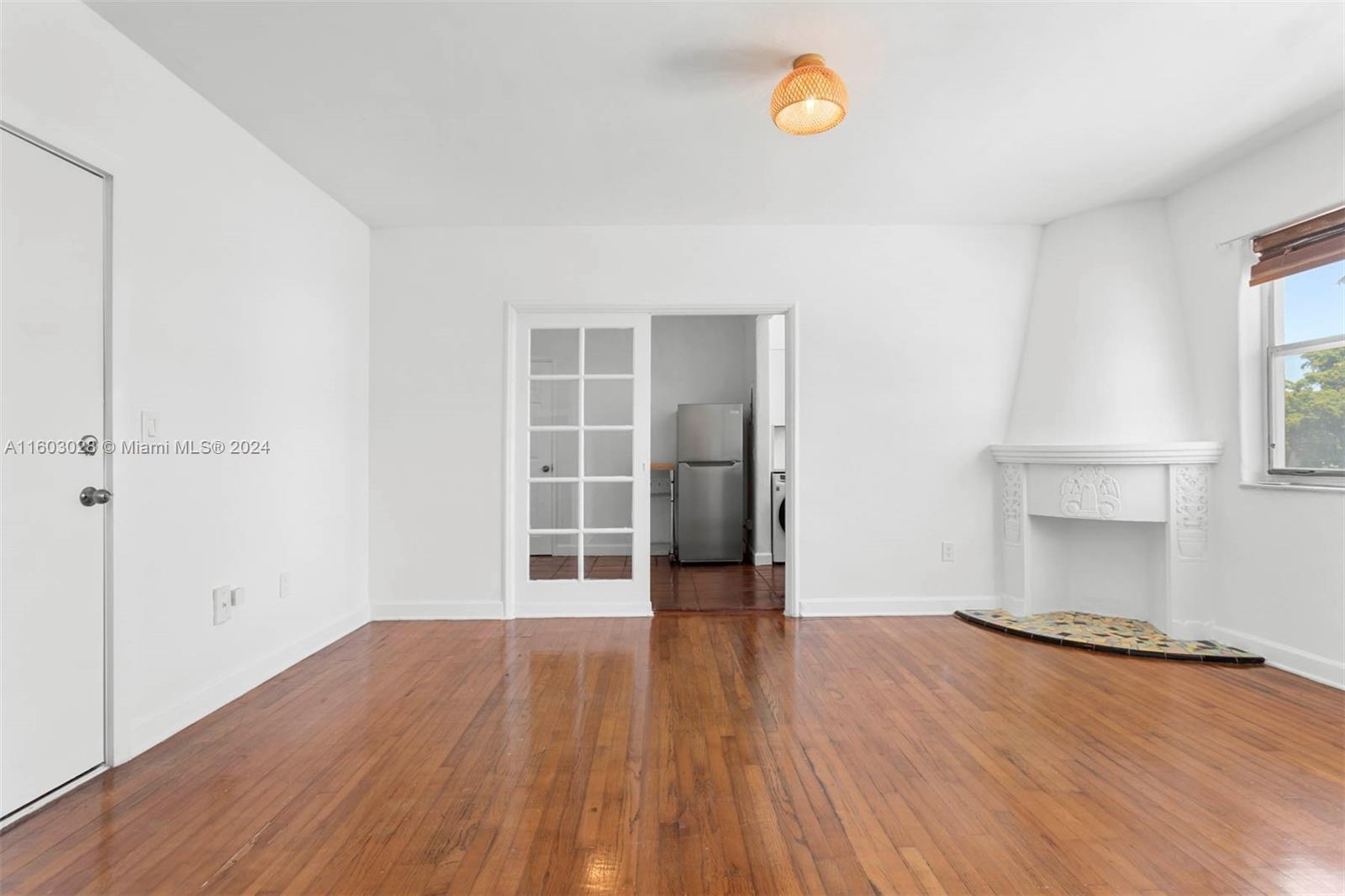 900 Jefferson Ave # 12