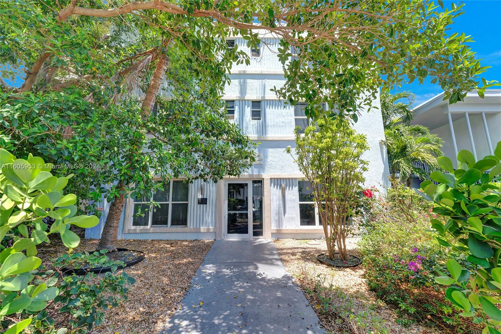 1342 Drexel Ave # 204
