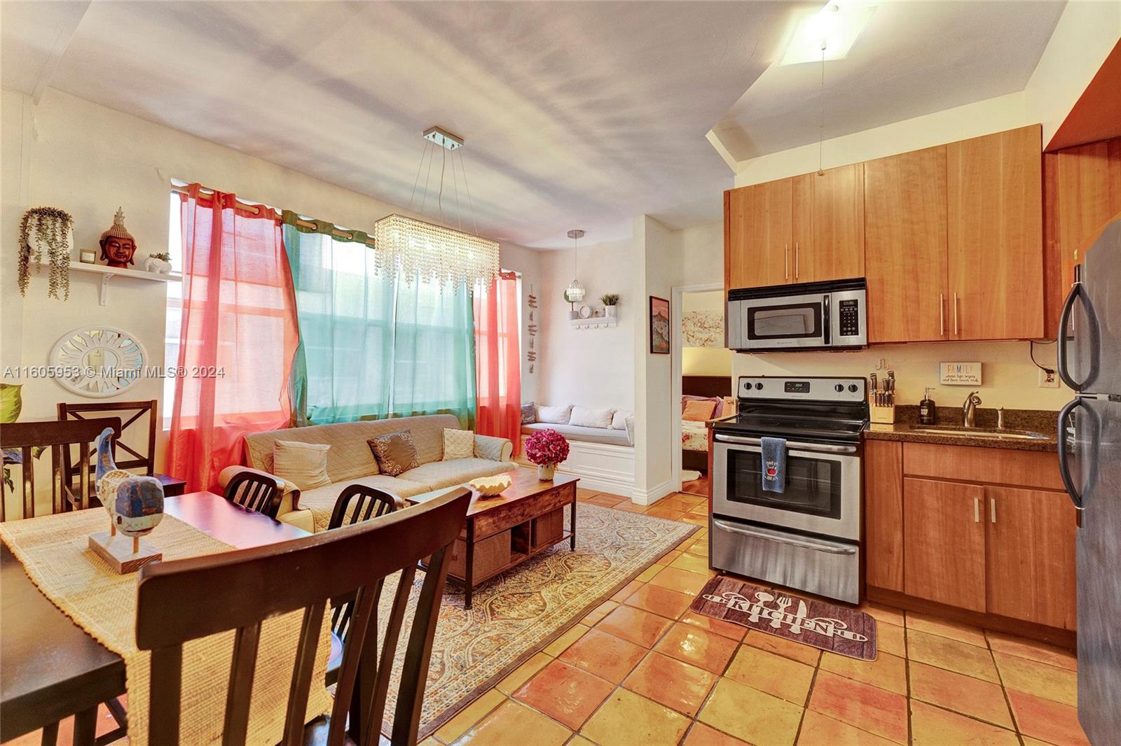 1342 Drexel Ave # 204