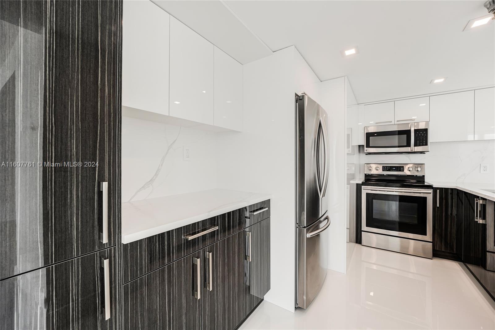 650 West Ave # 3008