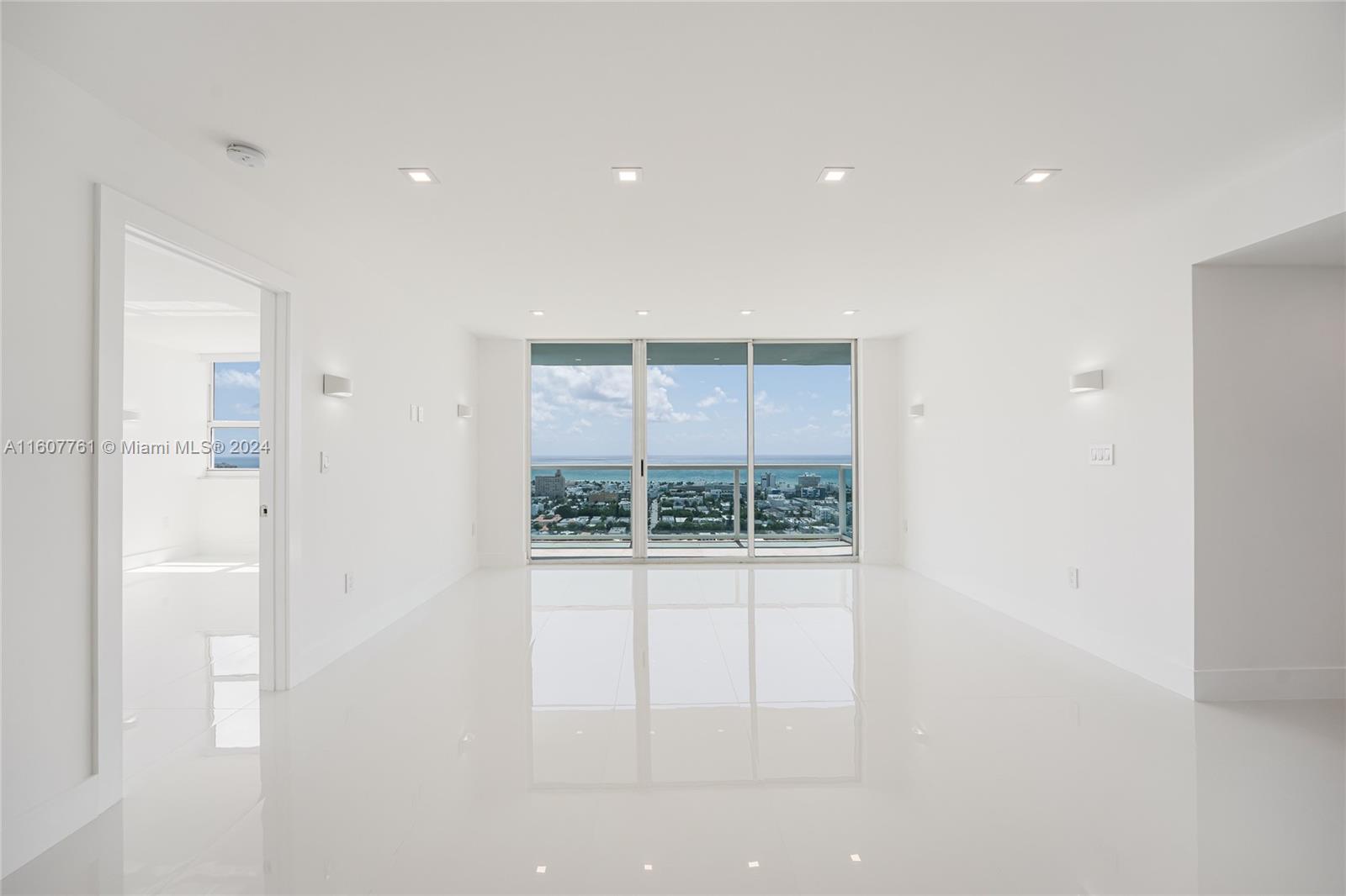 650 West Ave # 3008