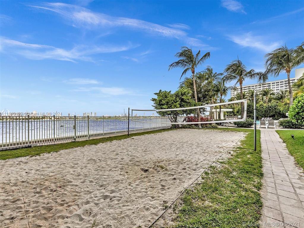 1330 West Ave # 1812