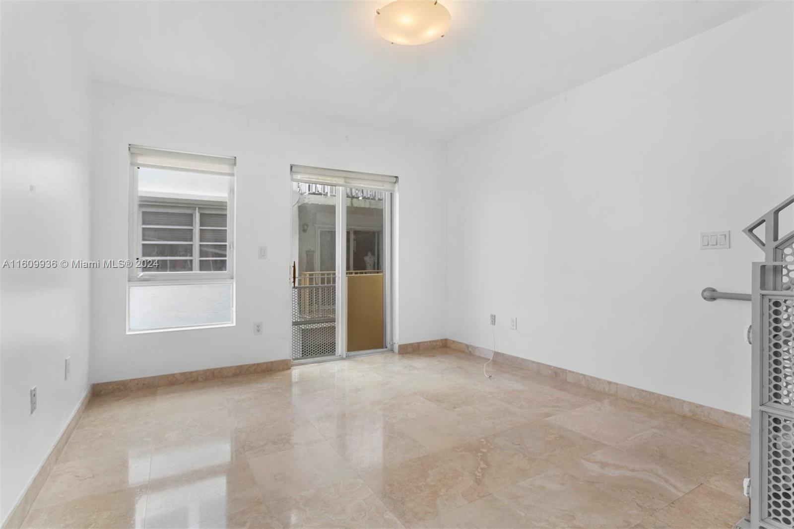 214 Washington Ave # 8