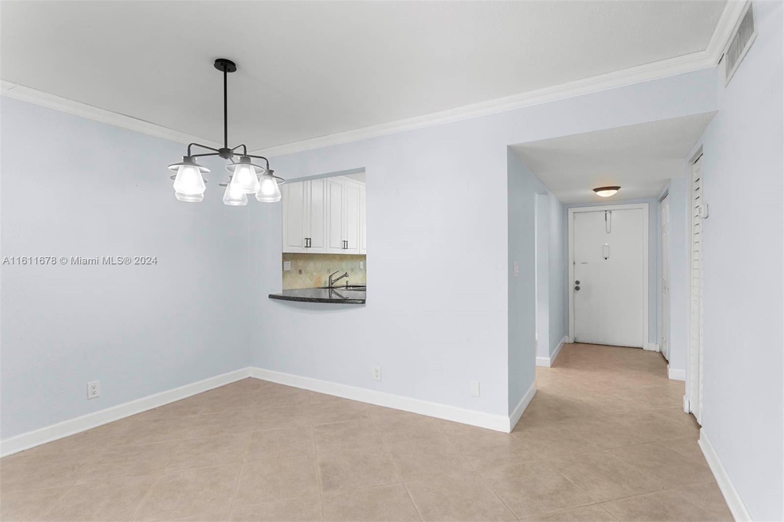 5100 SW 90th Ave # 303
