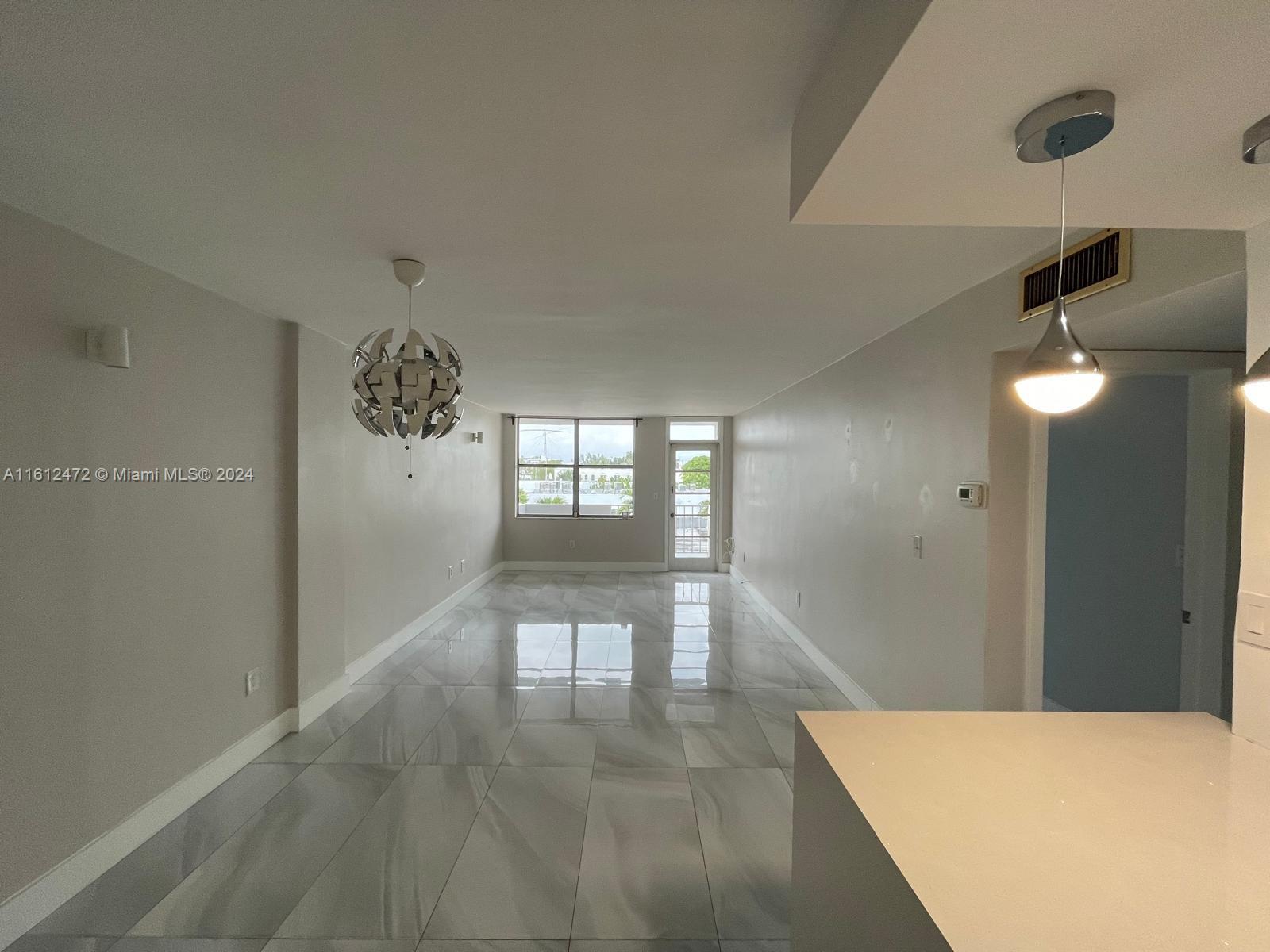 910 Jefferson Ave # 4D
