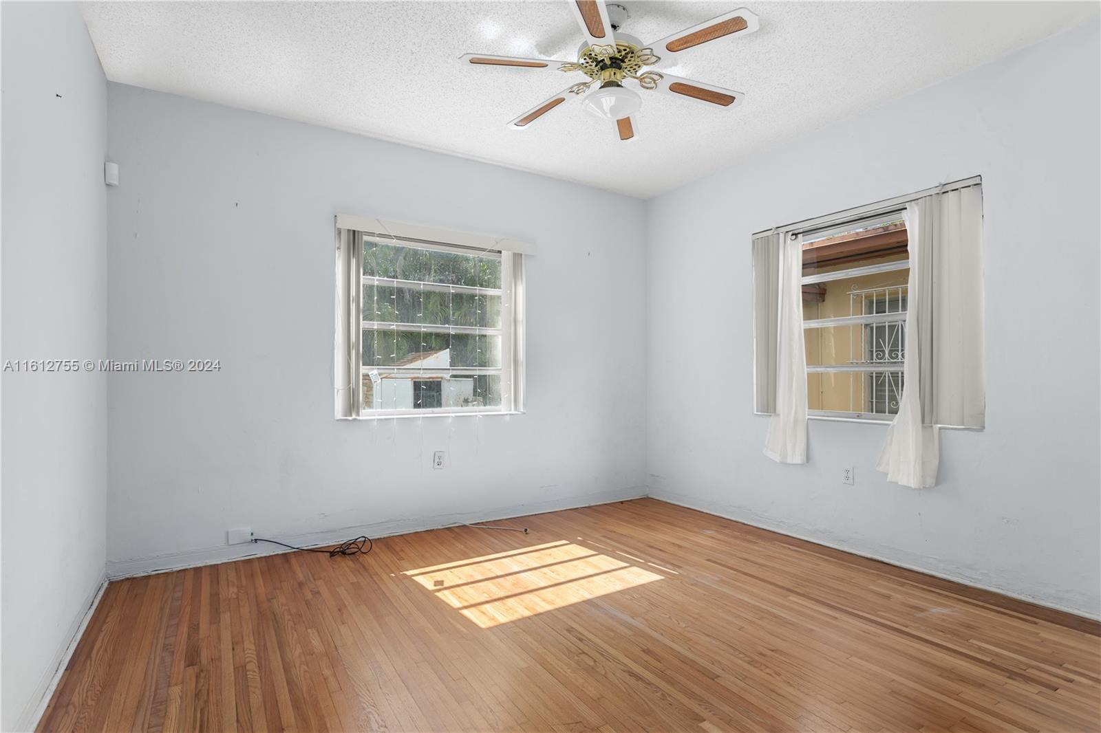 1170 SW 18th St