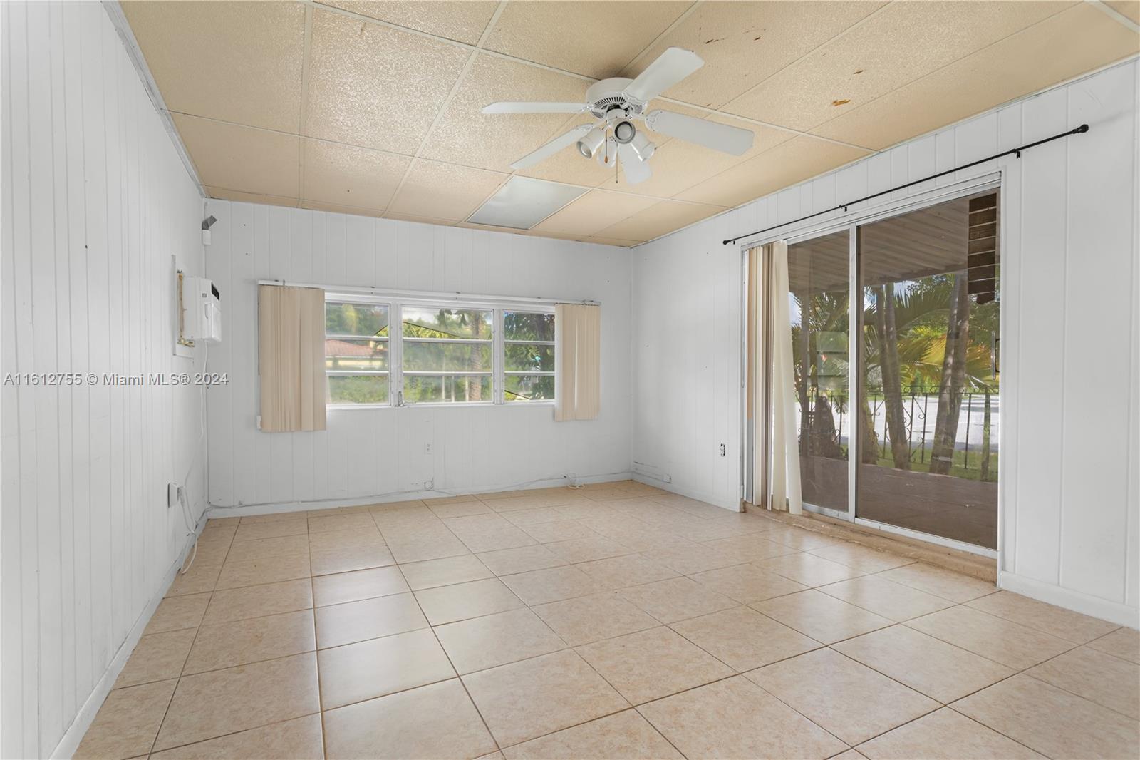 1170 SW 18th St