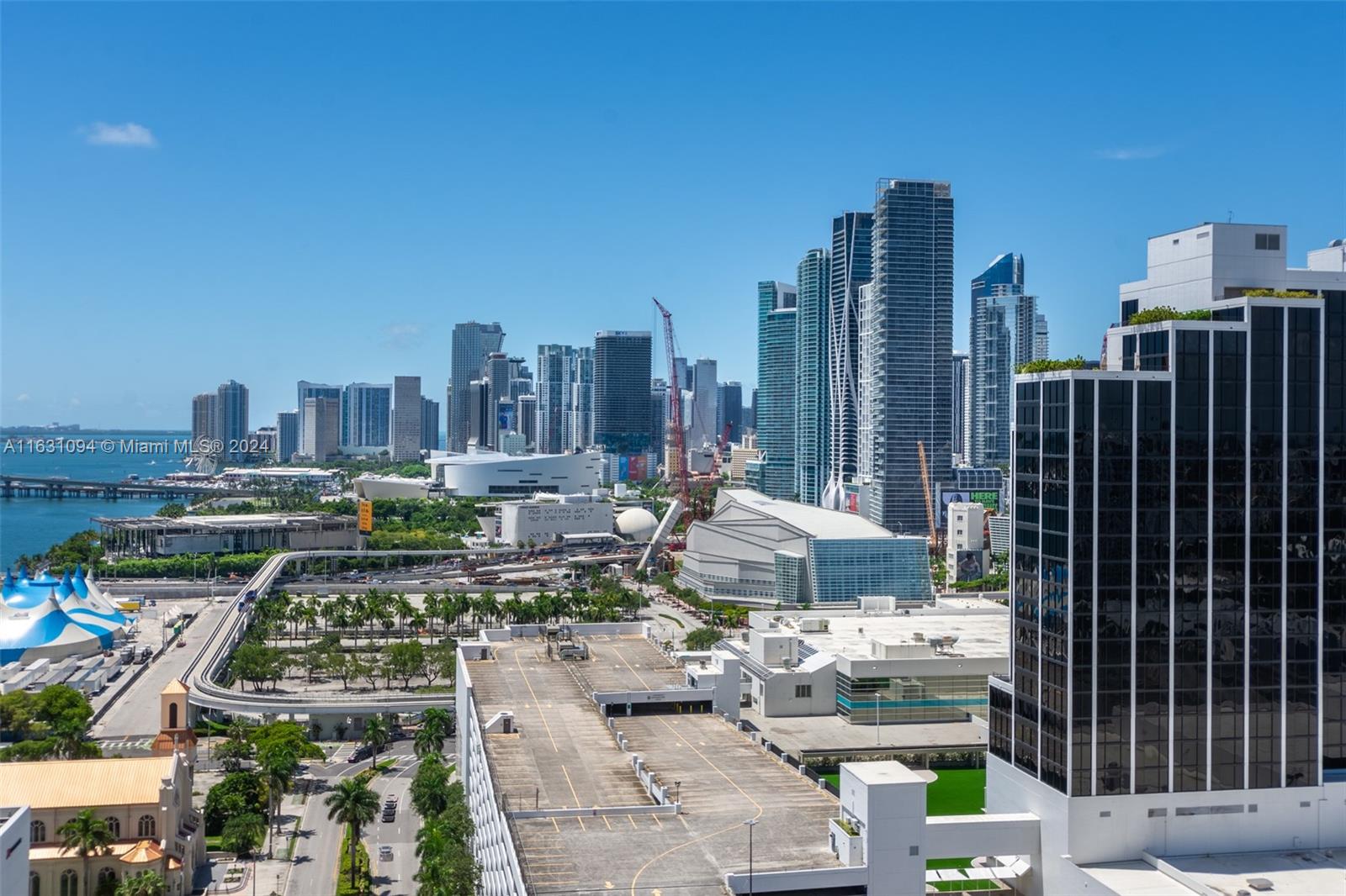 1750 N Bayshore Dr # 2510