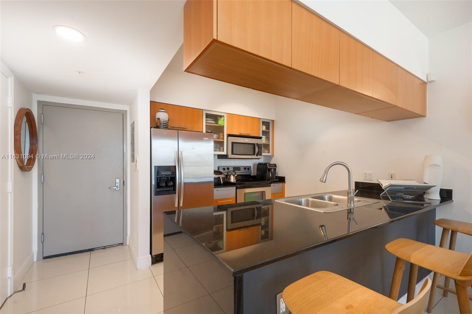 1750 N Bayshore Dr # 2510