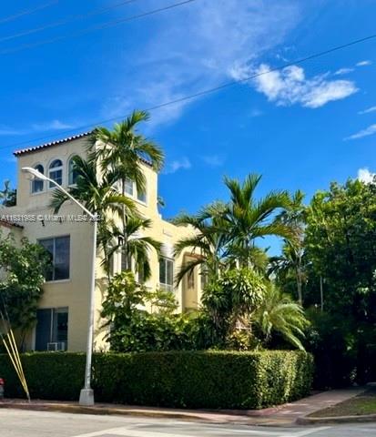 1361 Meridian Ave # 03