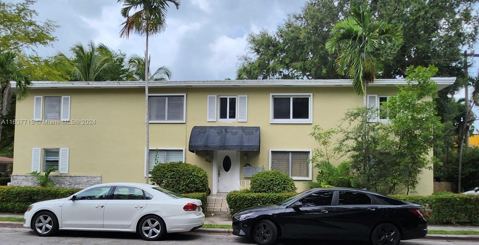 300 Mendoza Ave # 3