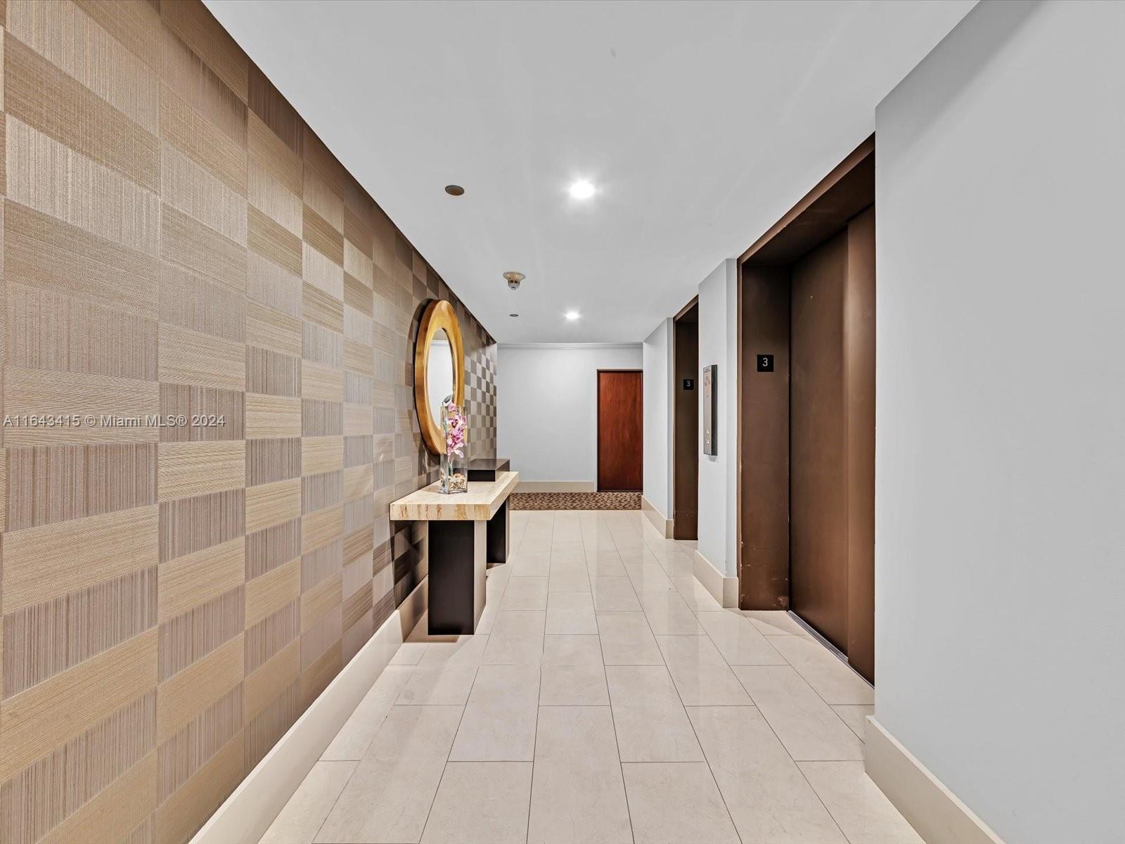 1420 Brickell Bay Dr # 302E