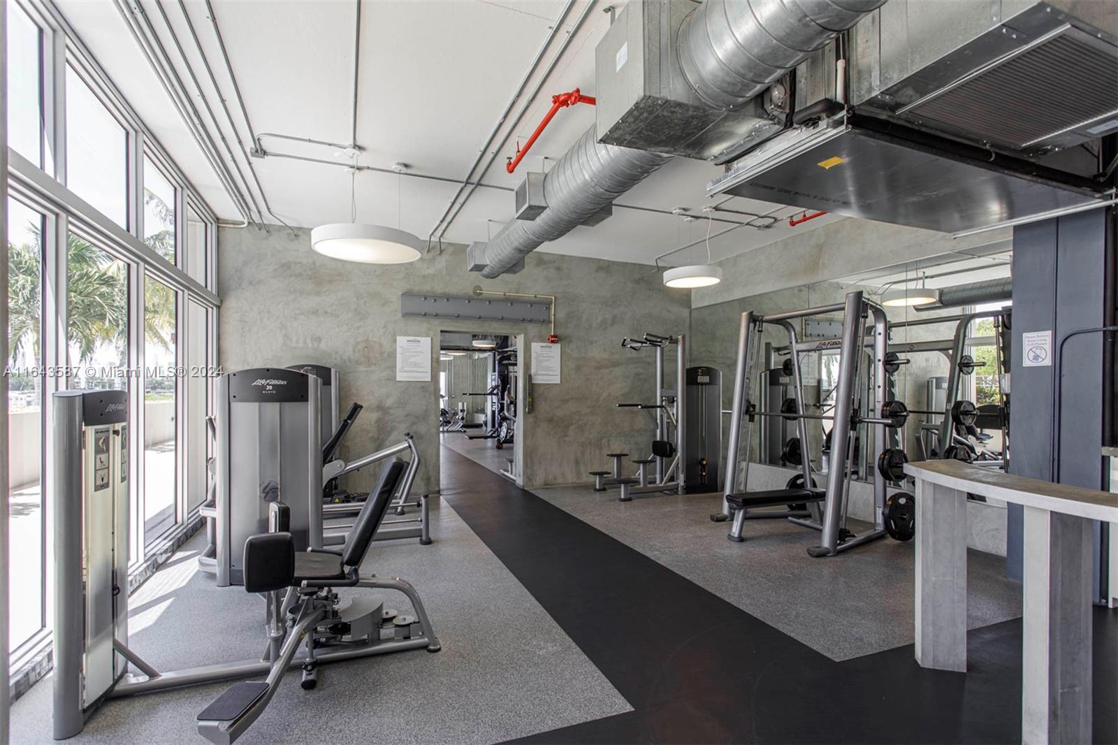 1200 West Ave # 612