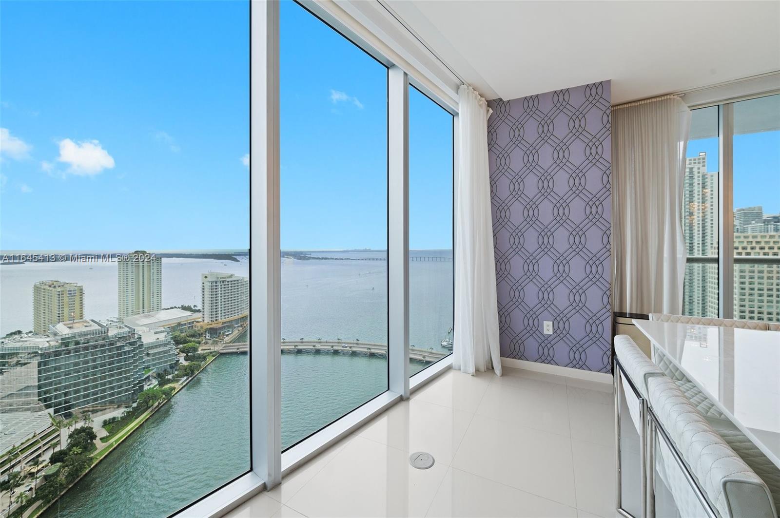 495 Brickell Ave # 3301