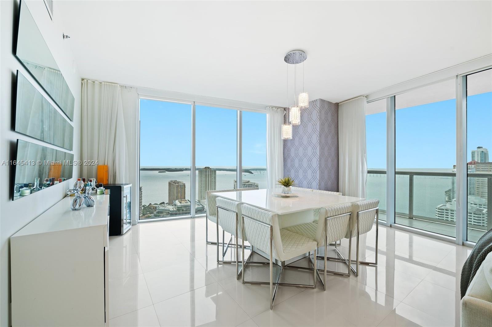 495 Brickell Ave # 3301