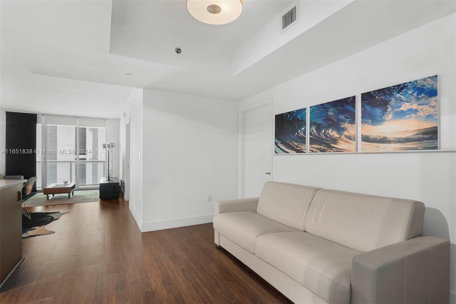 55 SE 6th St # 1500