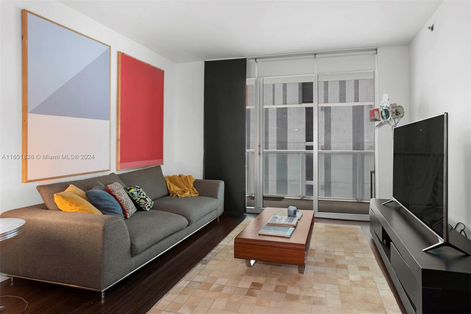 55 SE 6th St # 1500