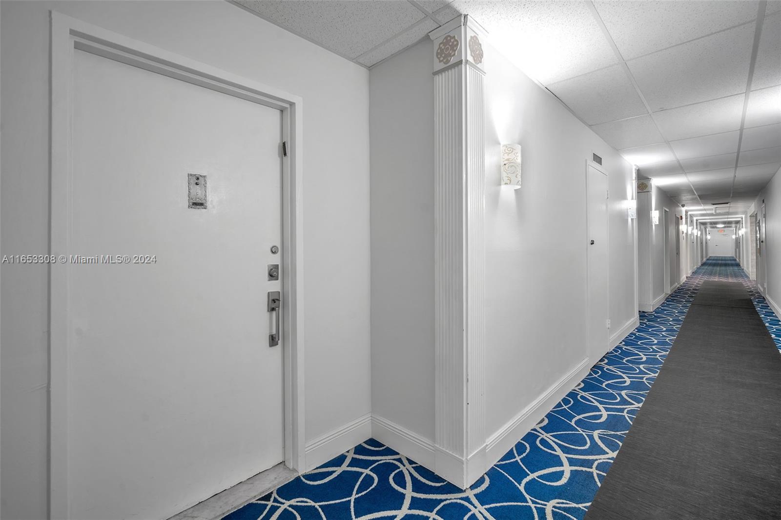 1600 S Ocean Dr Unit: PHB