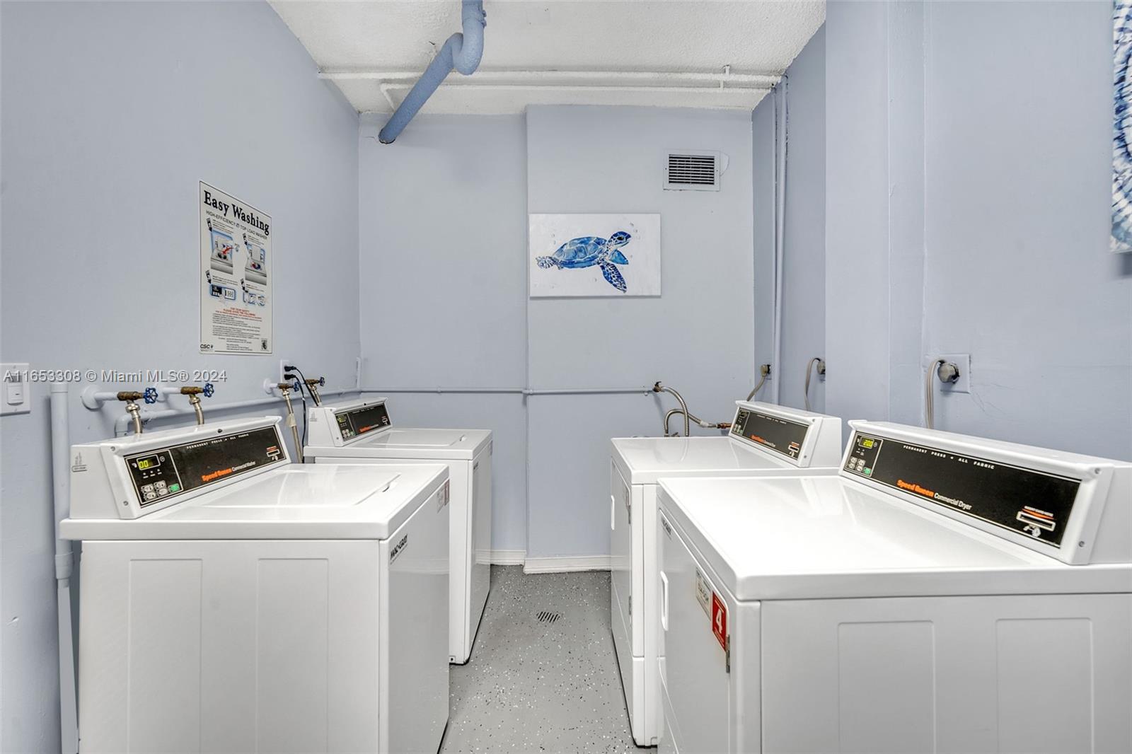1600 S Ocean Dr Unit: PHB