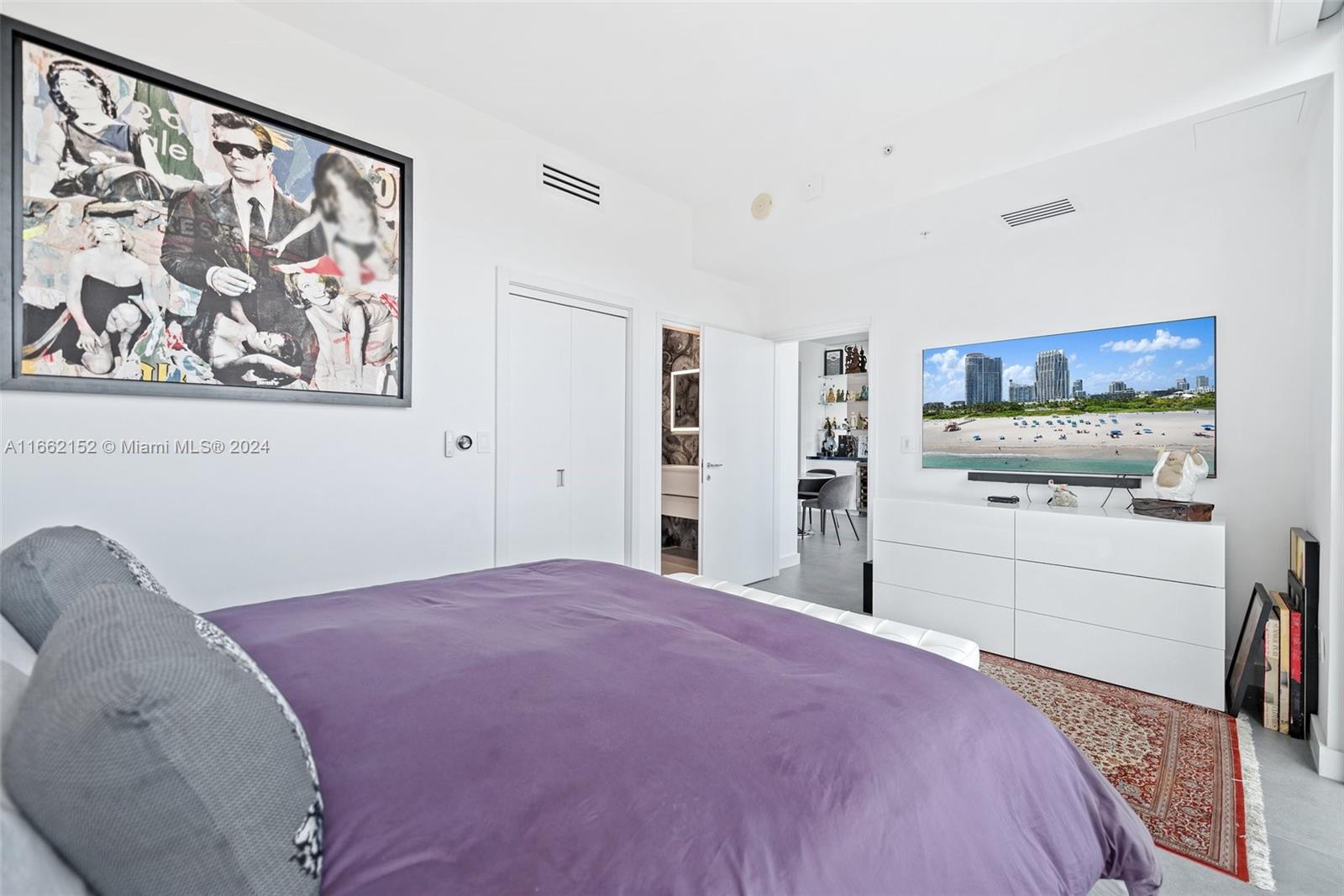50 S Pointe Dr # 604