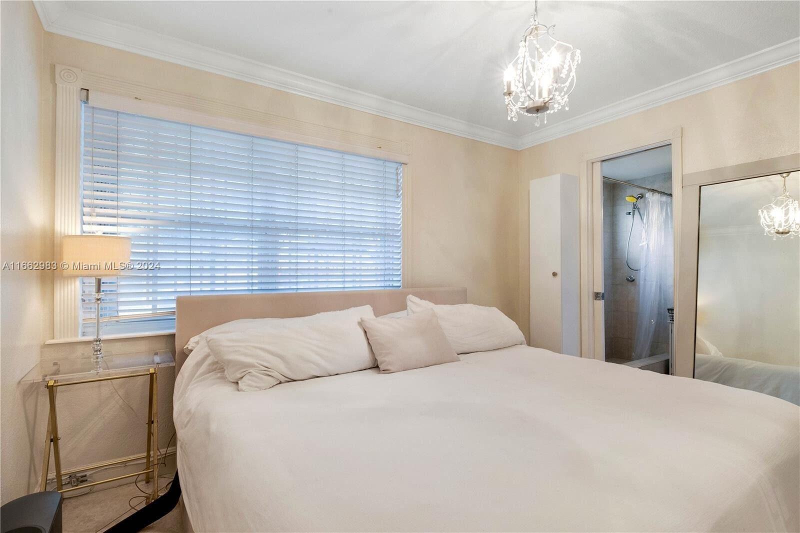 345 Michigan Ave # 34