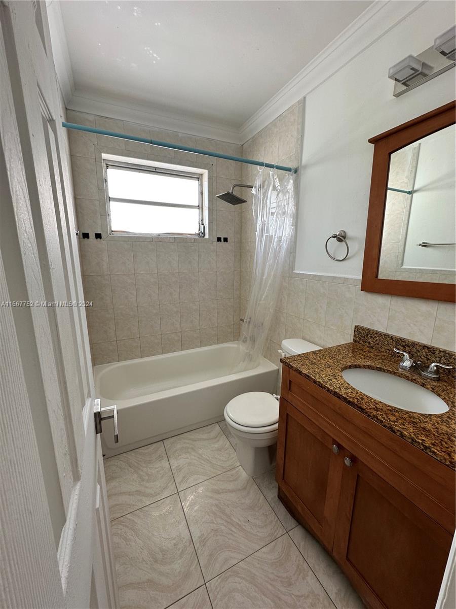 1336 SW 3rd St # 5