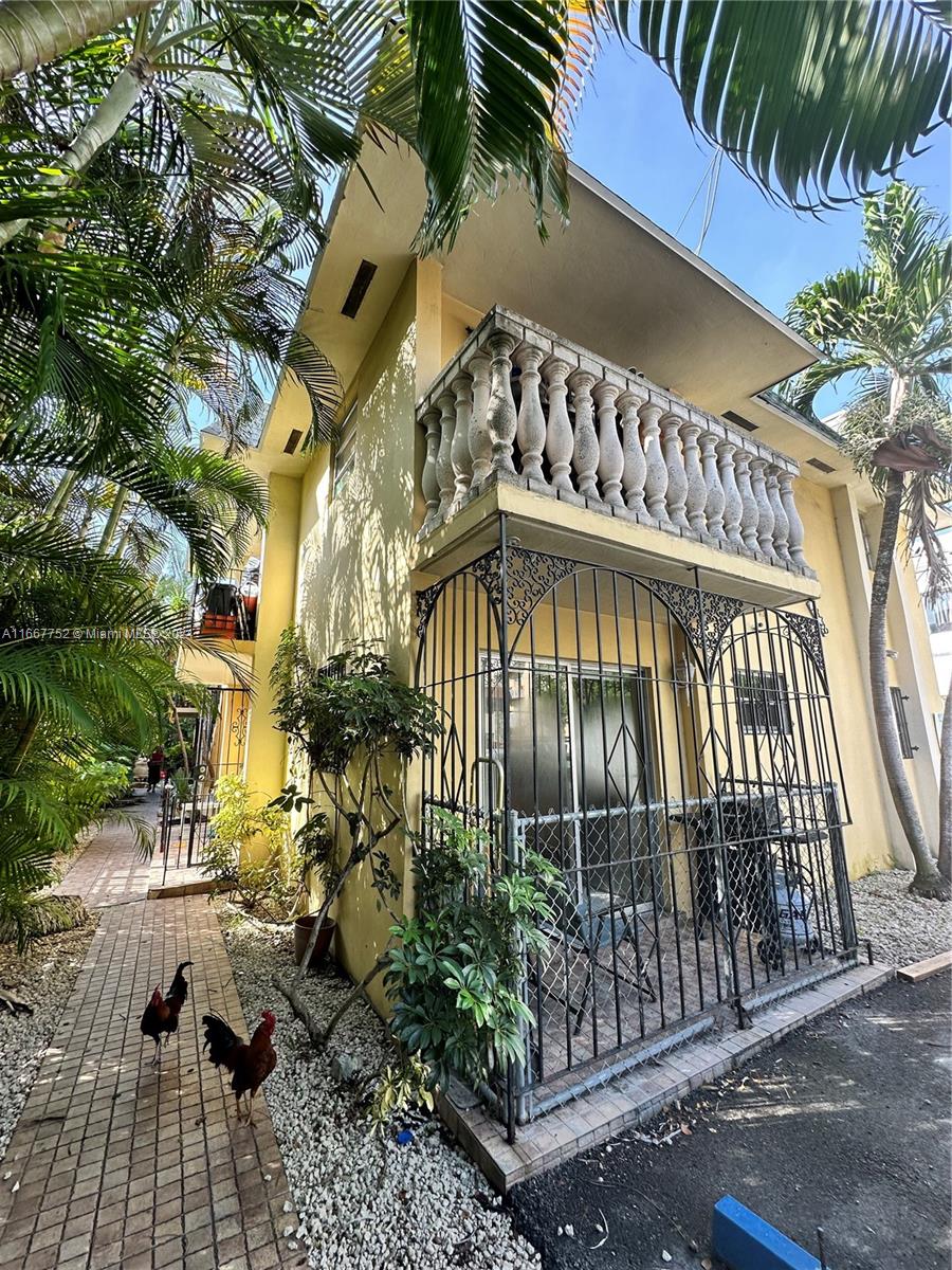 1336 SW 3rd St # 5