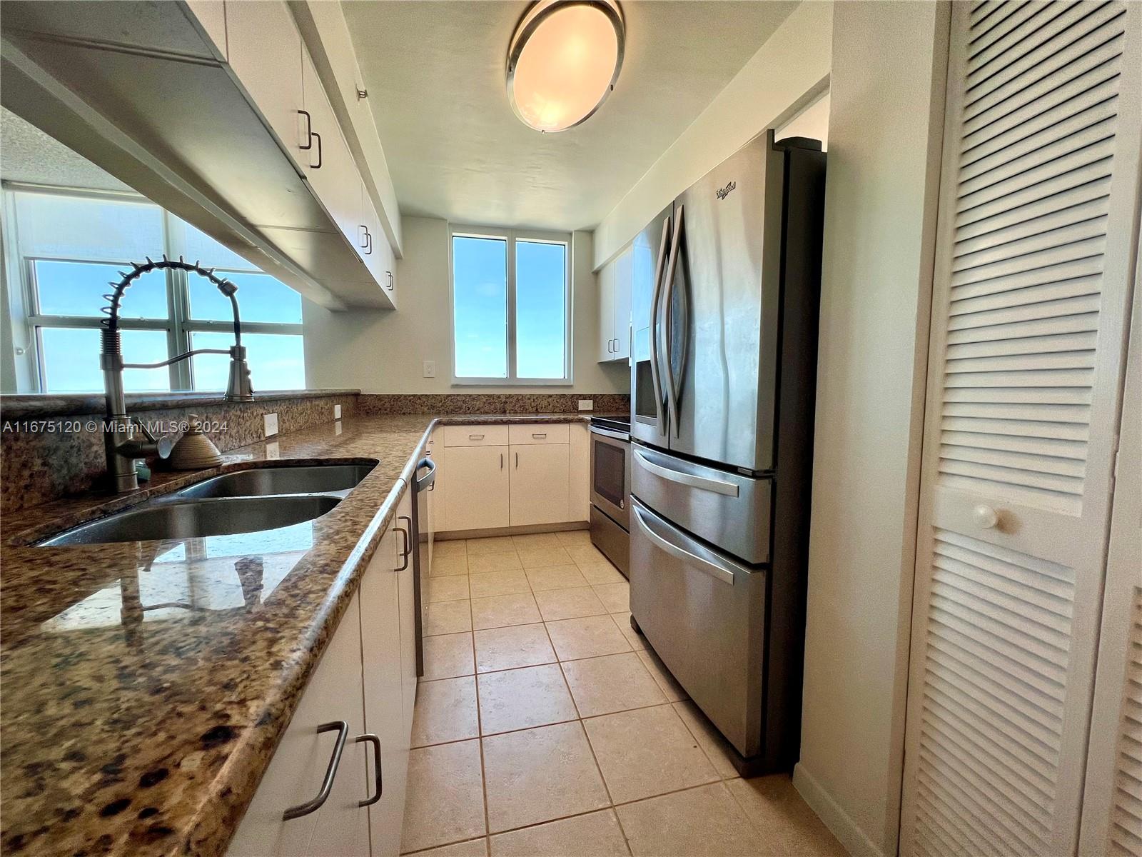 650 West Ave # 2712