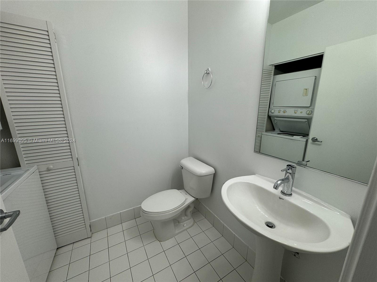 888 Biscayne Blvd # 5504