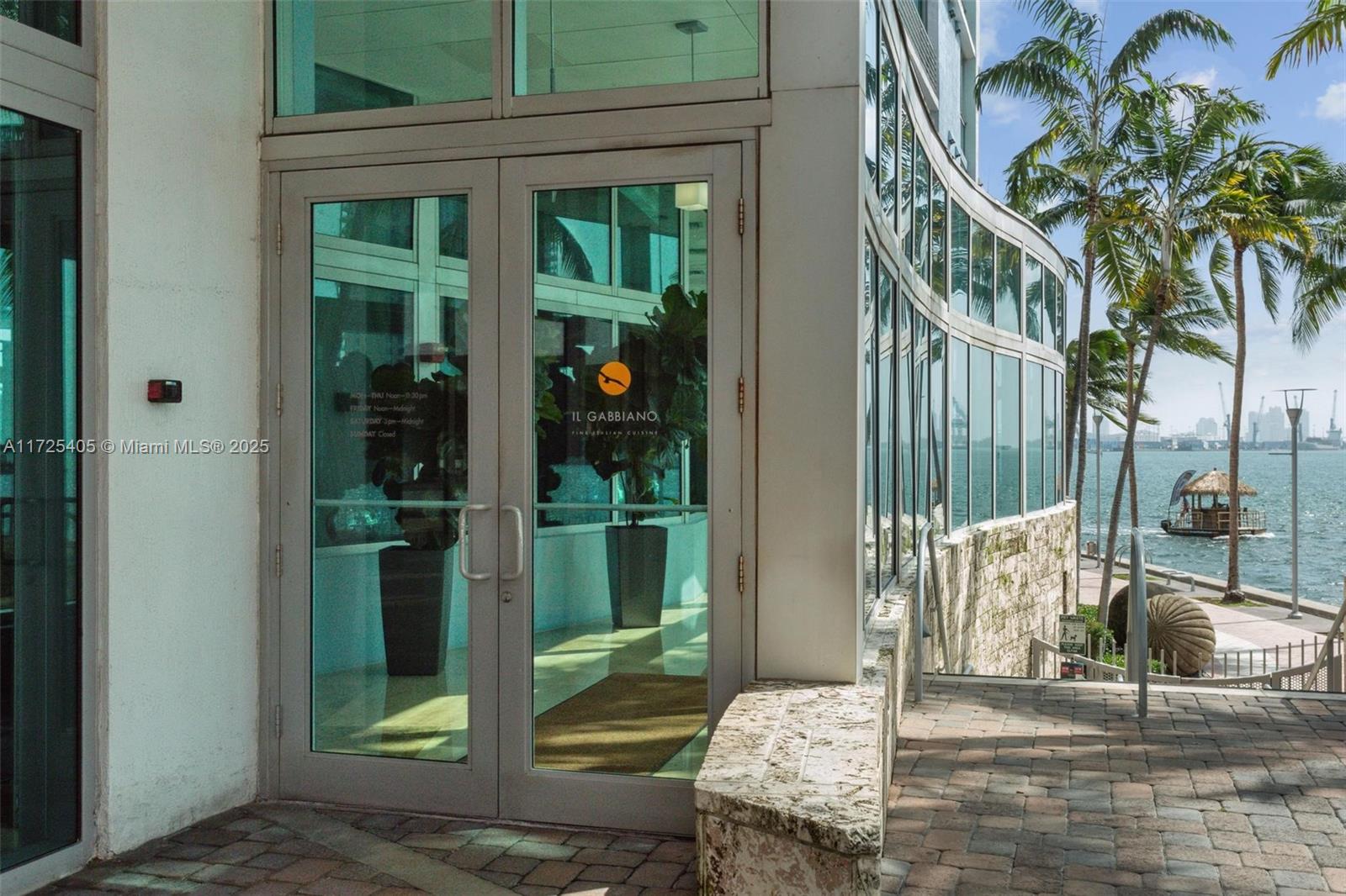 335 S Biscayne Blvd # 2801
