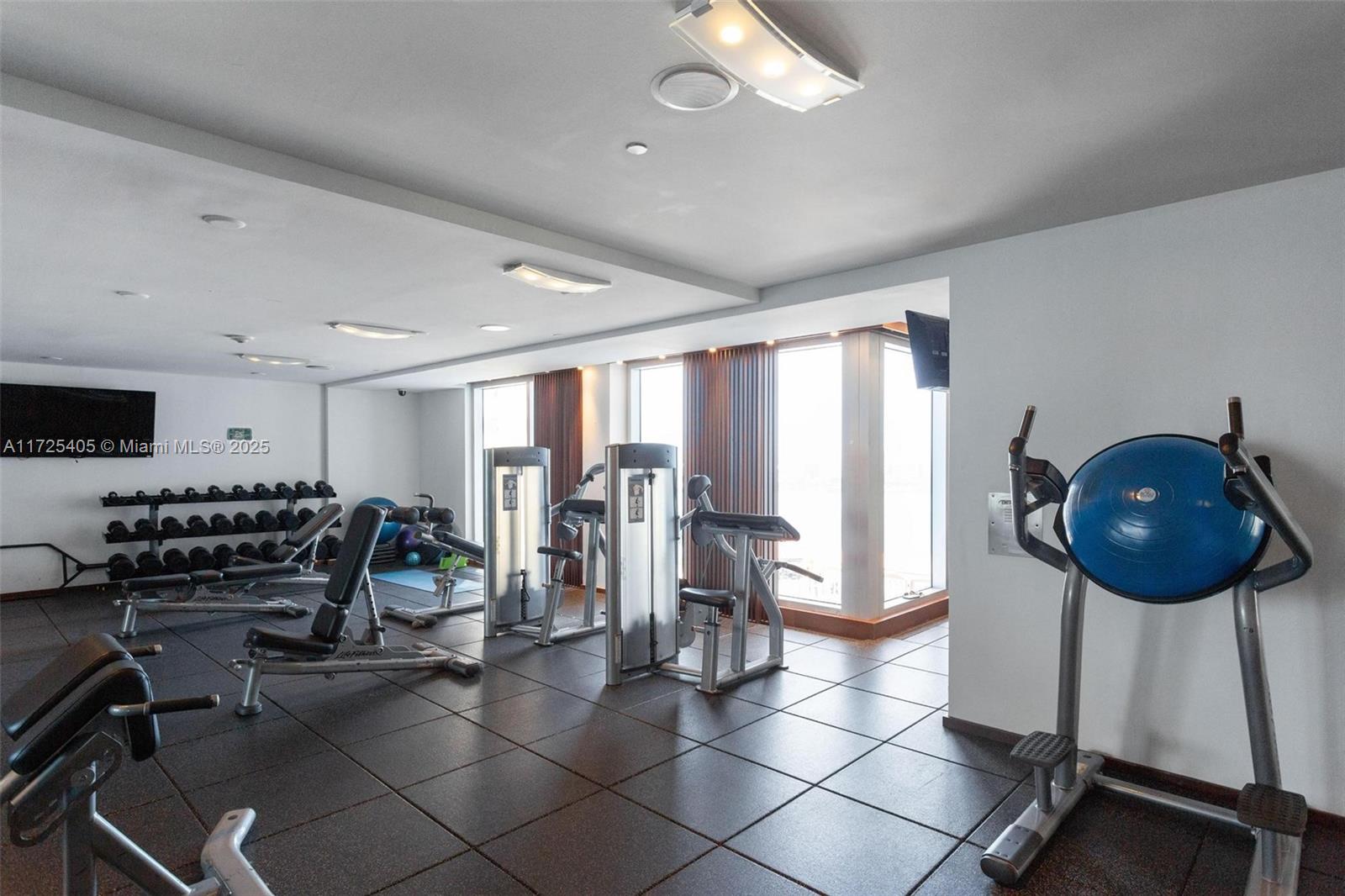 335 S Biscayne Blvd # 2801