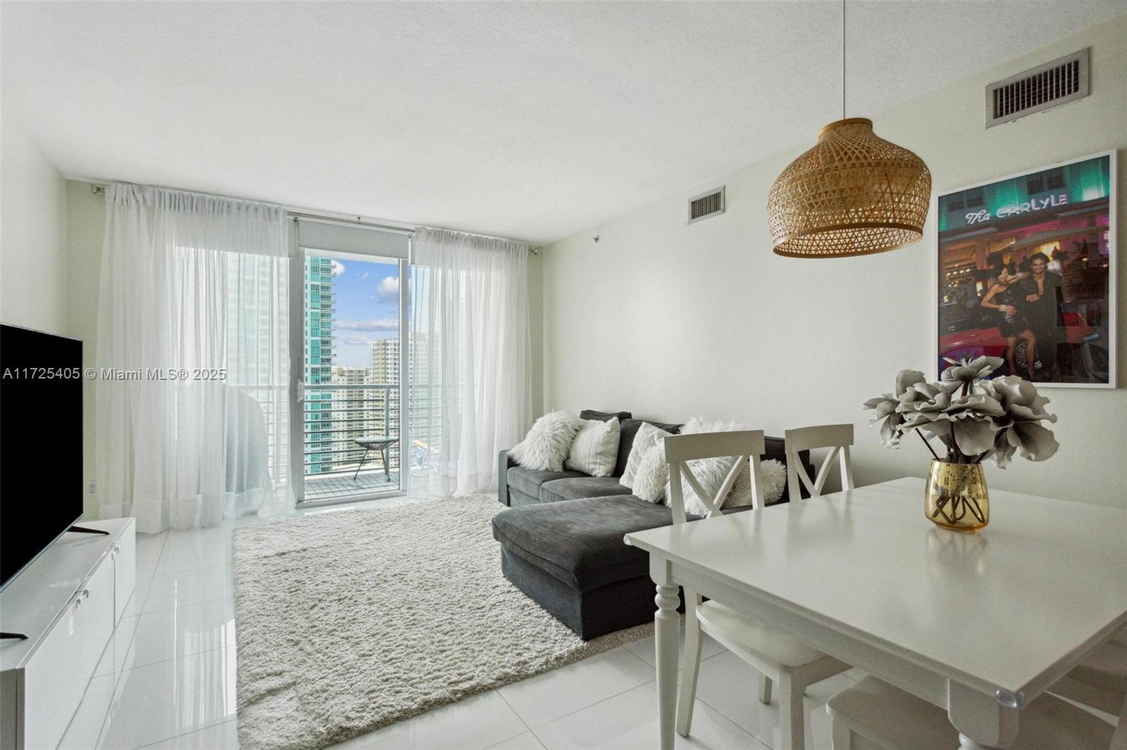 335 S Biscayne Blvd # 2801