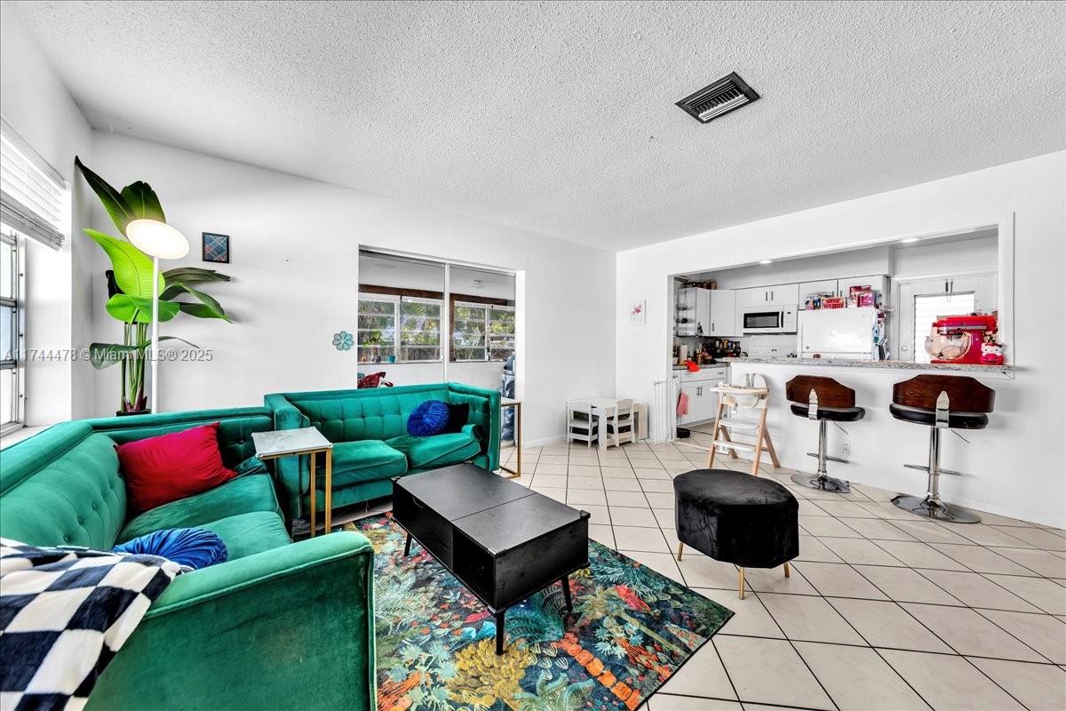 1330 SW 34th Ave