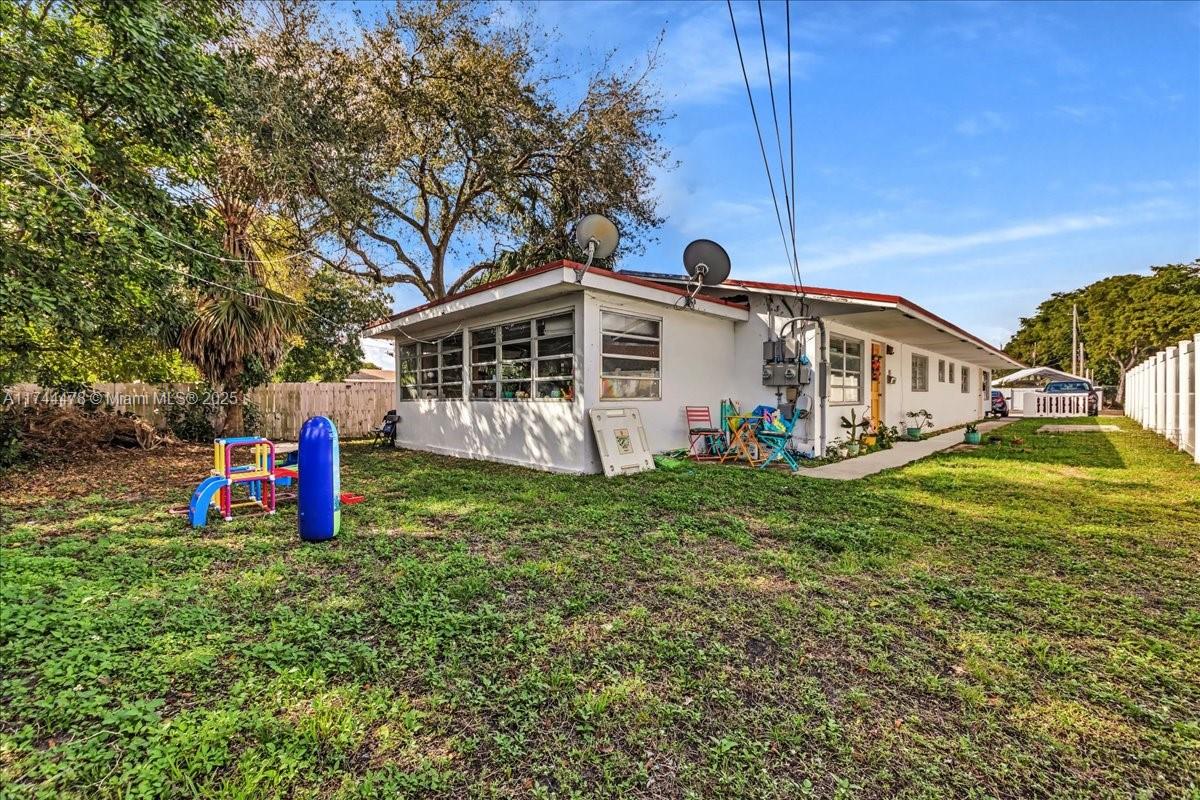 1330 SW 34th Ave