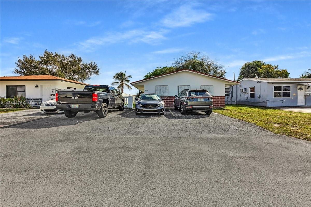 1330 SW 34th Ave