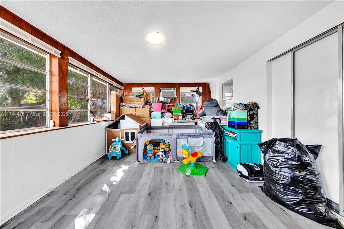 1330 SW 34th Ave