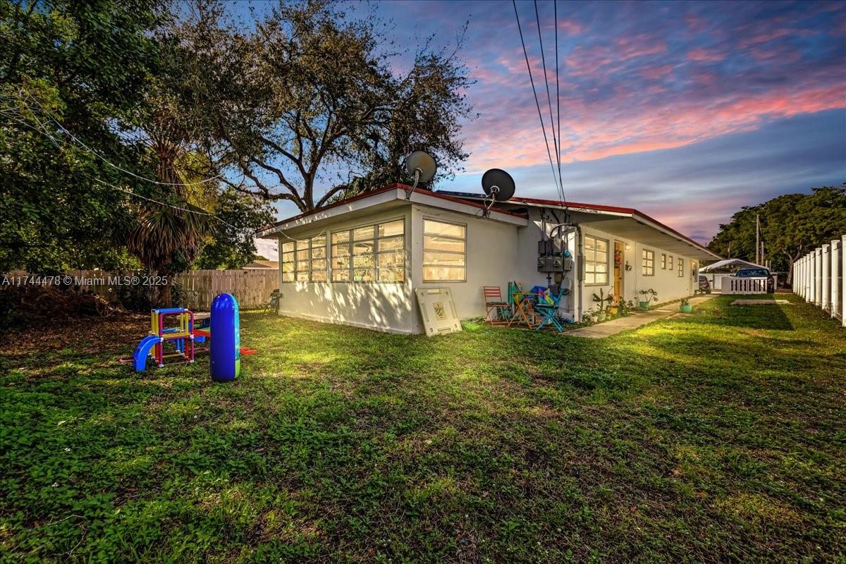 1330 SW 34th Ave